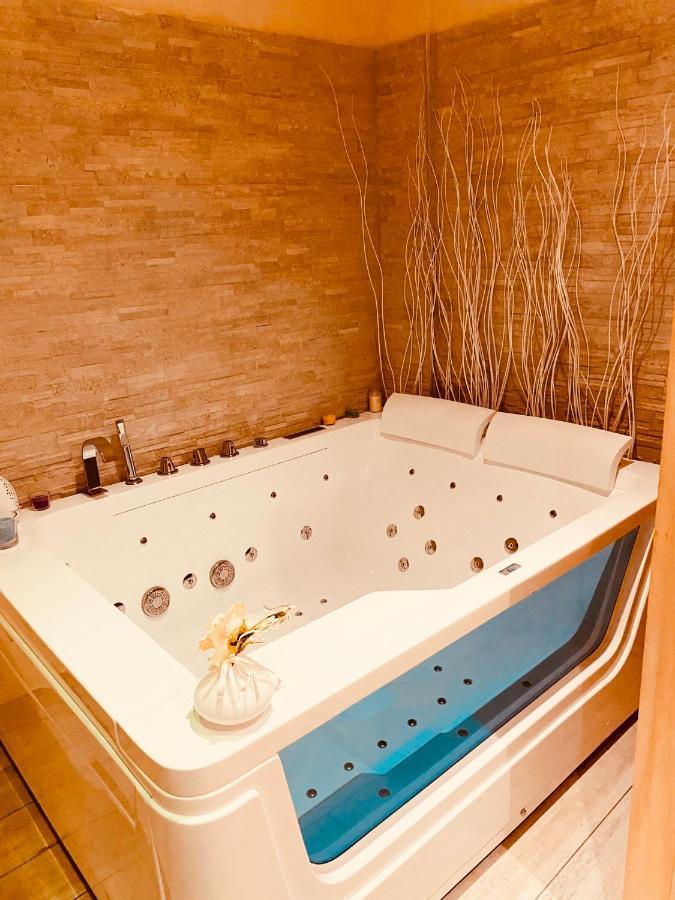 Yourhome - La Meta Perfetta Rooms&Spa Eksteriør bilde